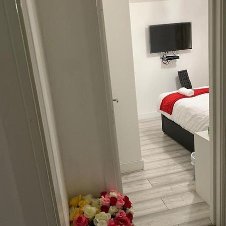 Uk Holiday Apartments 6 Μπέρμιγχαμ Εξωτερικό φωτογραφία